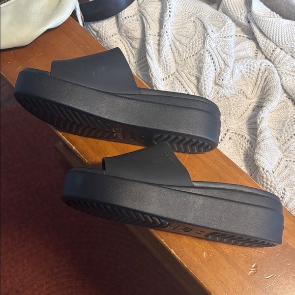 CROCS Black Slide Sandals - Picture 2 of 5